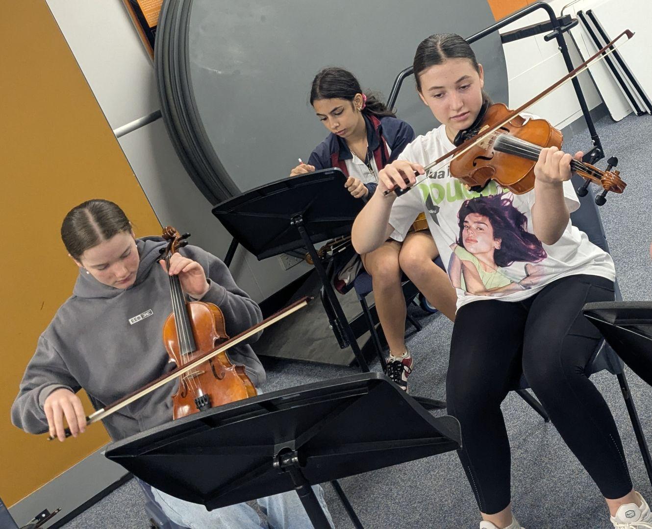 PXL 20250320 012750415 MP