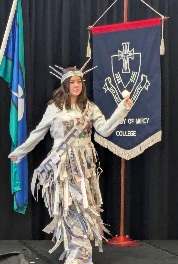 PXL 20250810 233105192 1