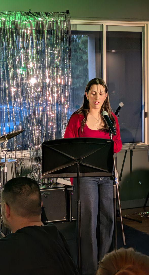 PXL 20251014 080406795