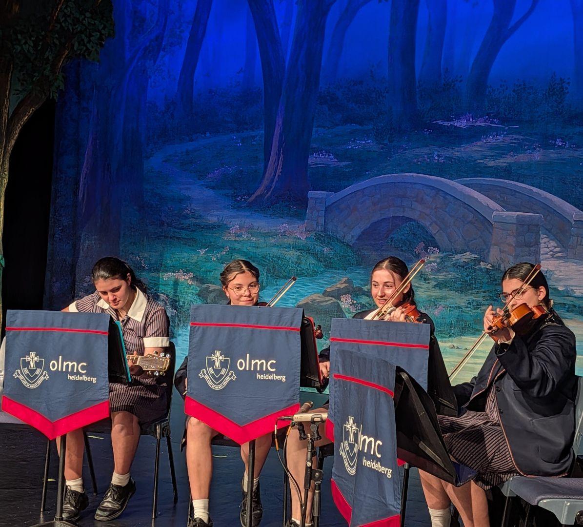 PXL 20251111 084707795 NIGHT